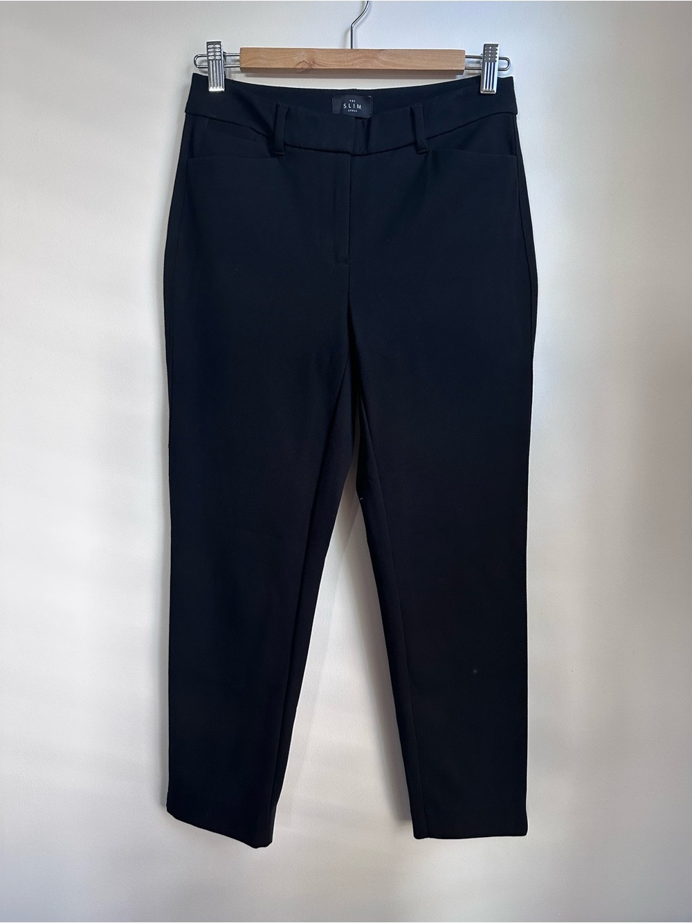White House Black Market The Slim Ankle Black Pants Size 0